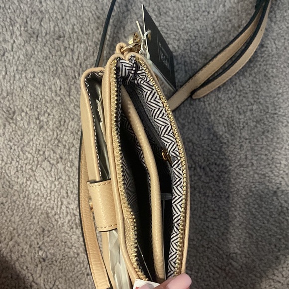 Tan crossbody bag - Picture 4 of 5